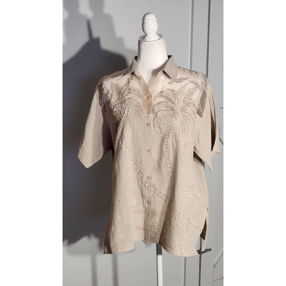 VINTAGE KOKOMO BLOUSE SHORT COLOR BEIGE  NO SIZE TAG (LIKE 1X)